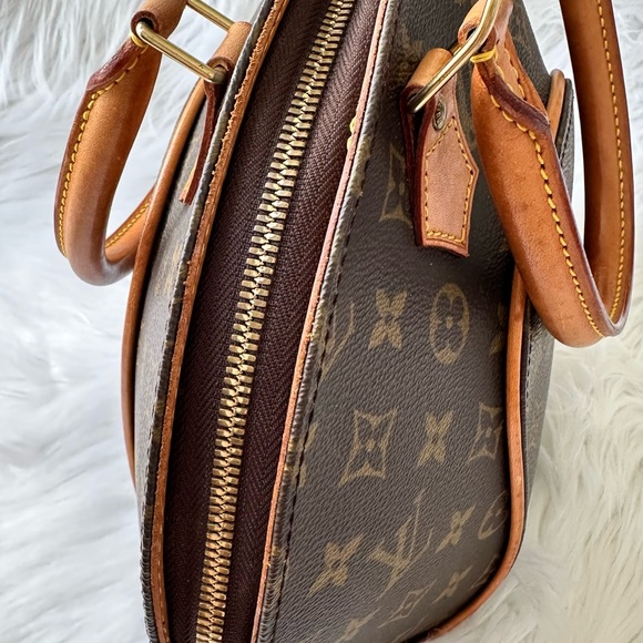 Louis Vuitton Ellipse PM - Picture 5 of 9